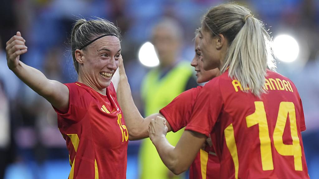 Weltmeister Spanien nach Aufholjagd im Halbfinal