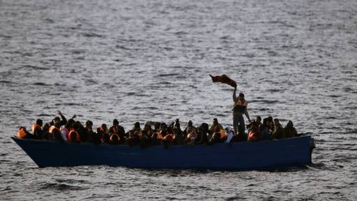 Flüchtlingsboot vor Lampedusa gesunken: Kind vermisst