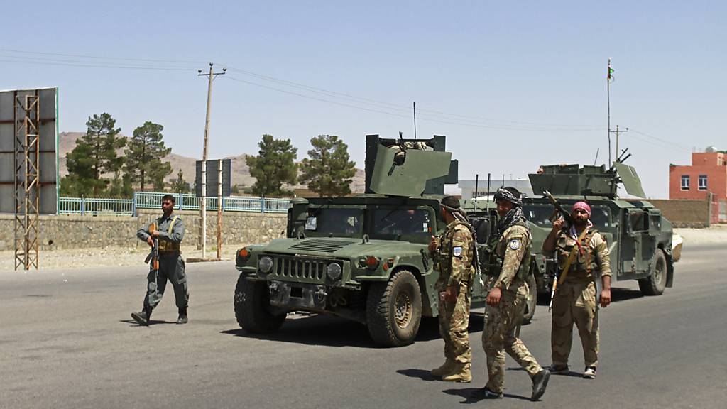 Afghanische Sicherheitskräfte in Herat (Archivbild). Foto: Hamed Sarfarazi/AP/dpa