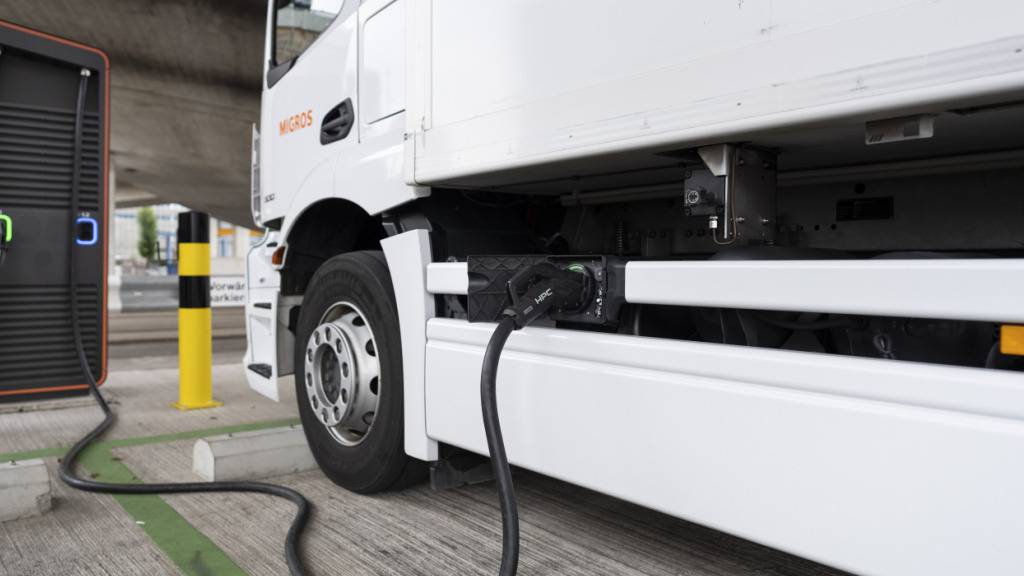 Auch Elektrolastwagen unterliegen künftig der Schwerverkehrsabgabe