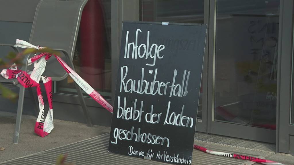Überfall: Ein Mann geht mit einem Messer in eine Bäckerei in Villmergen und flüchtet mit Bargeld