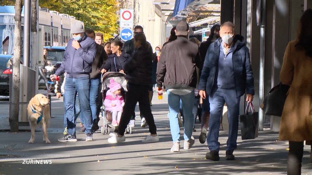 Uneinigkeit wegen Maskenpflicht im Freien