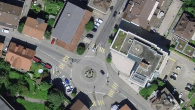 Spiezer Lötschbergplatz wird ampelfrei