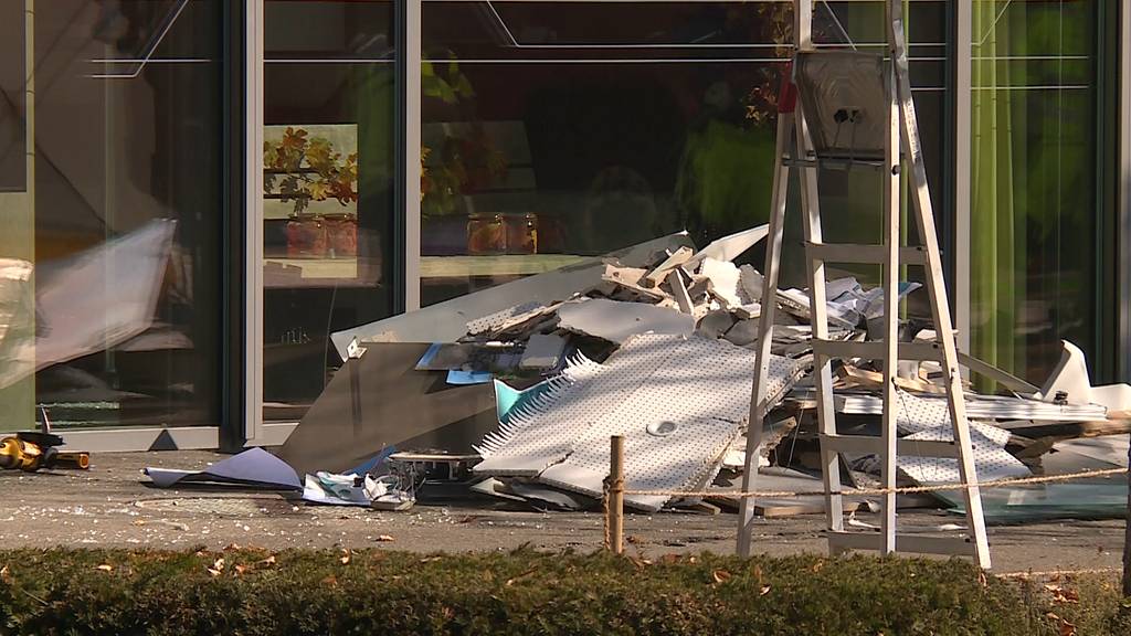 Bankomat in Thayngen gesprengt – mutmasslicher Täter wird schwer verletzt