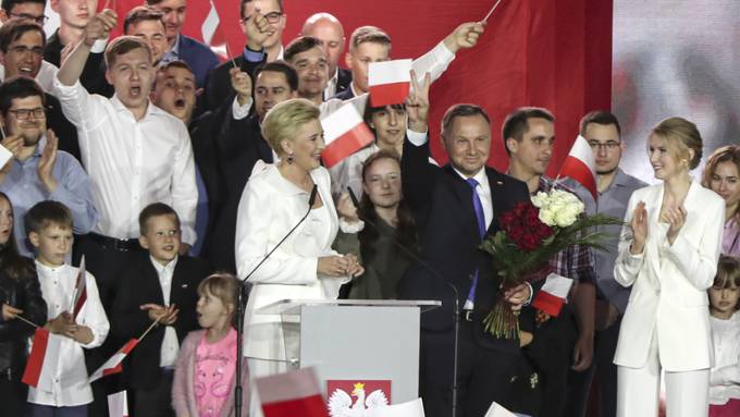 Duda siegt bei Präsidentenwahl in Polen - Trzaskowski gratuliert
