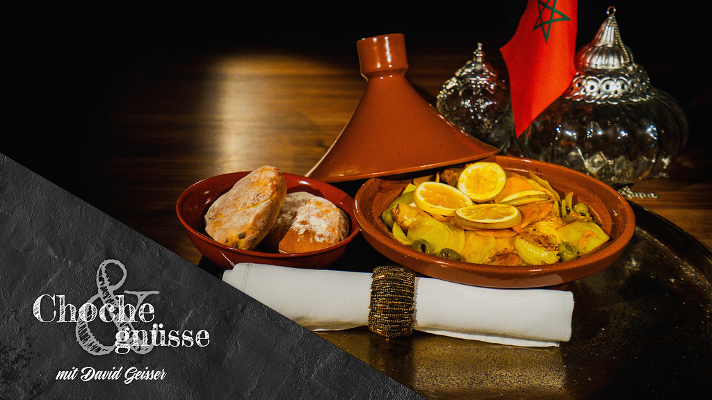Marokkanische Tajine mit Poulet und Fladenbrot