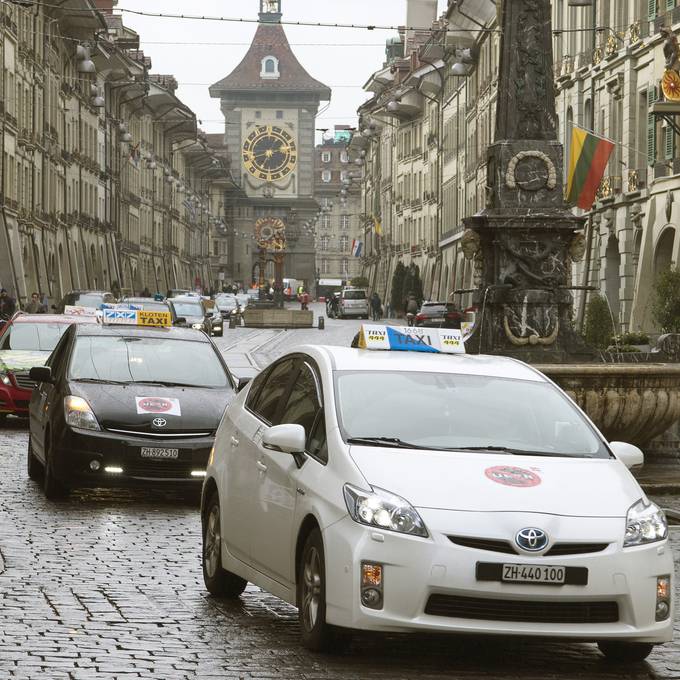 Berner Taxiunternehmen verlangen Lockerungen