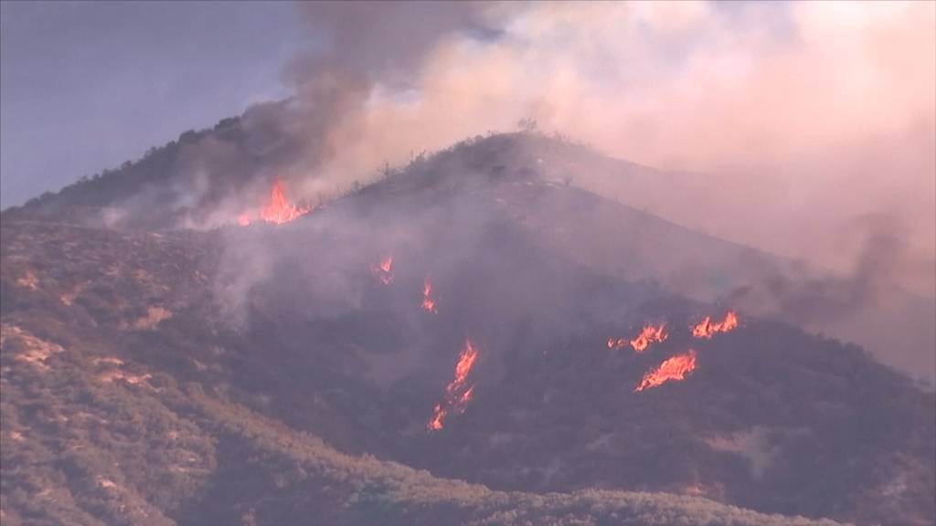 Waldbrand in Kalifornien weitet sich aus