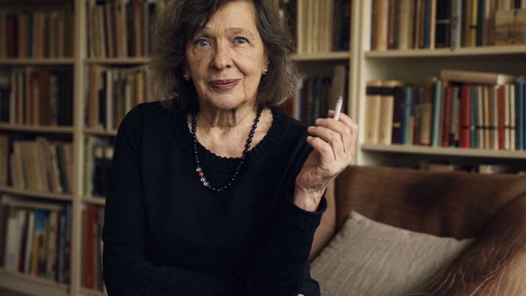 Die Autorin Zsuzsanna Gahse erhält für ihr Gesamtwerk «zwischen Prosa und Poesie» den Schweizer Grand Prix Literatur 2019. Die gebürtige Ungarin lebt seit 1998 in der Schweiz.