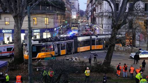 Zwei Tote bei Stadler-Tram-Entgleisung in Mailand