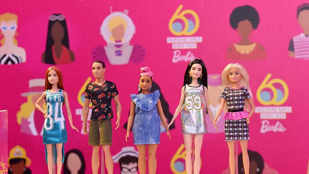 Vergleichsweise hohe Verkäufe von Barbie-Puppen hat dem Spielwarenkonzern Mattel trotz der Coronavirus-Krise ein gutes Weihnachtsquartal beschert. (Archivbild)