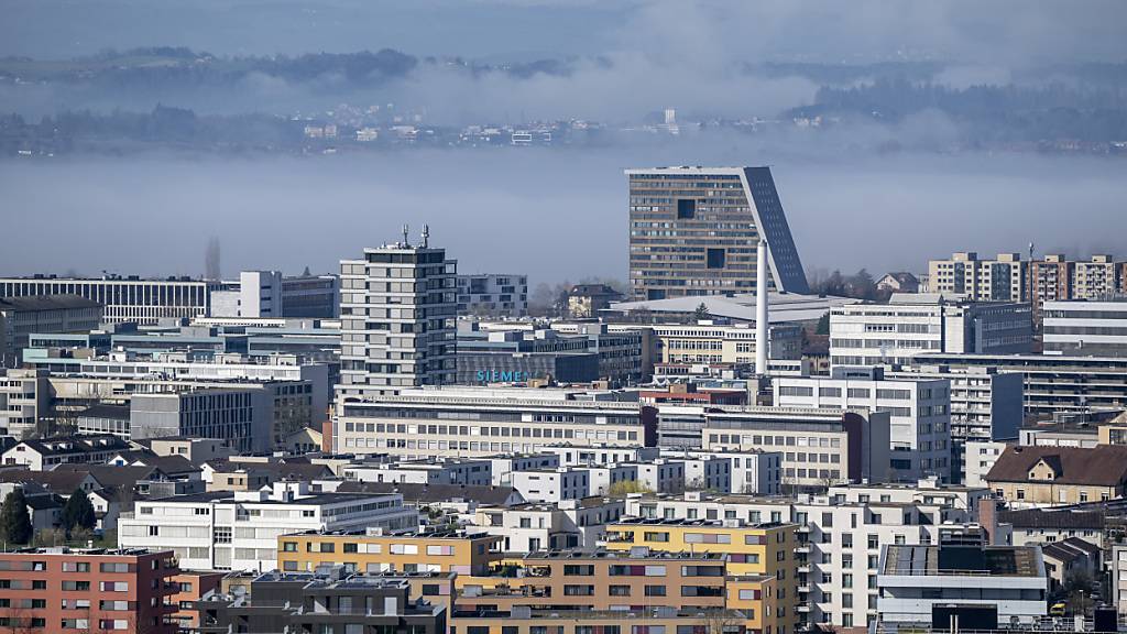 Die Zuger Regierung investiert in Standortmassnahmen. (Archivbild)