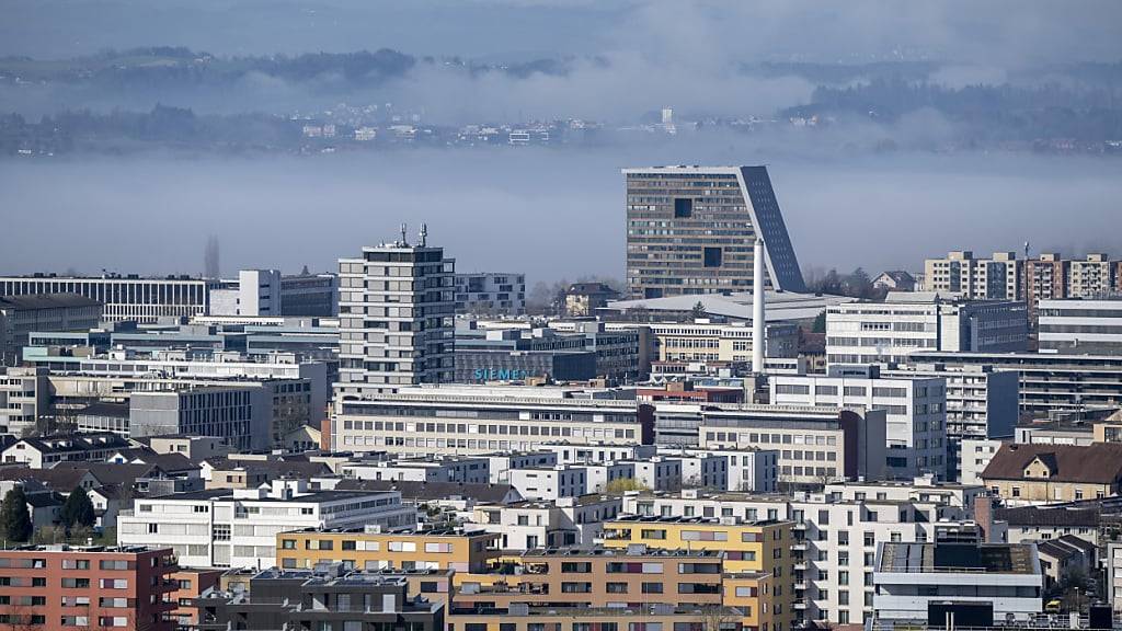 Die Zuger Regierung investiert in Standortmassnahmen. (Archivbild)