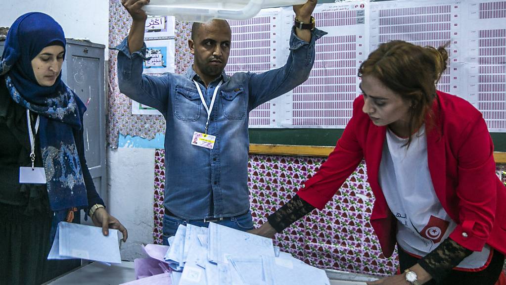 Wahltag in Tunis - bloss kamen nicht allzu viele.