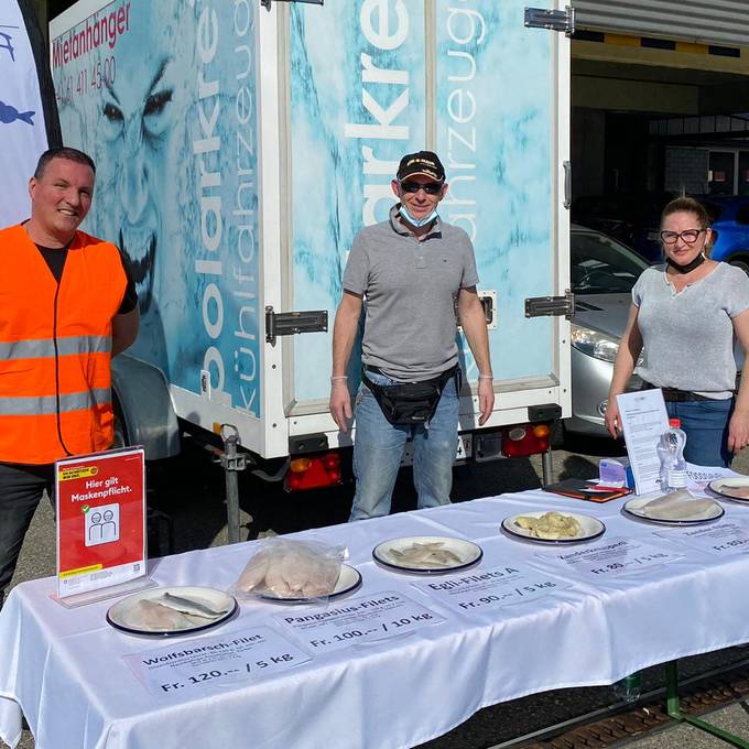 Die Oberaargauer füllen ihre Gefriertruhen mit dem Schnäppli-Fisch