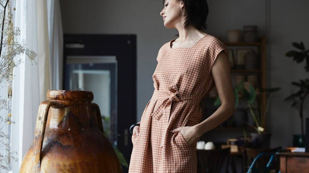 An der Gwand in Luzern gibt's nachhaltige Kleidung, wie beispielsweise von Livia Naef, die in Luzern ihr Atelier hat.