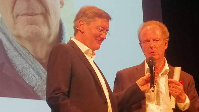 Peter Haffner erhält den Zürcher Journalistenpreis 2023