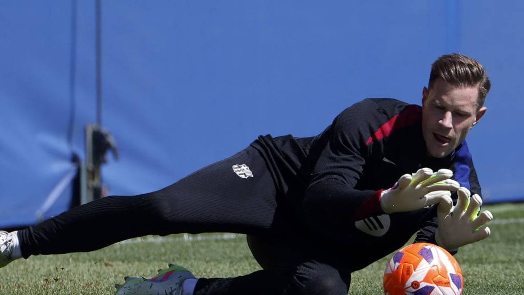Zurück im Training und am Samstag voraussichtlich auch wieder zwischen den Pfosten: Barcelonas Goalie Marc-André ter Stegen