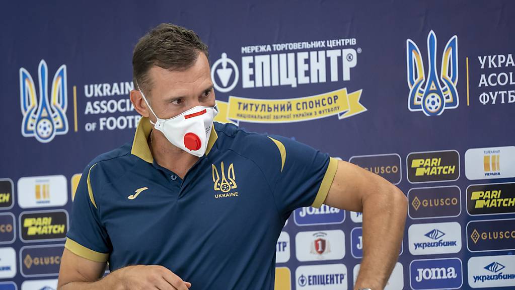 Die Ukraine mit Nationalcoach Andrej Schewtschenko gehen gegen die Forfaitniederlage vor
