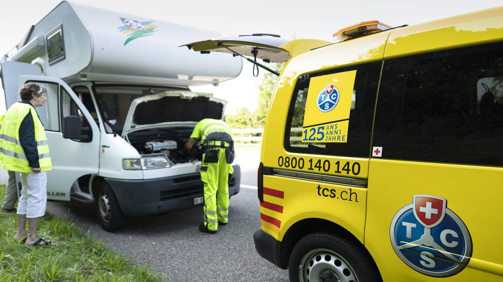 In der Schweiz soll der Pannendienst wie gewohnt funktionieren. Im Ausland muss jedoch zum Teil mit längeren Wartezeiten gerechnet werden.