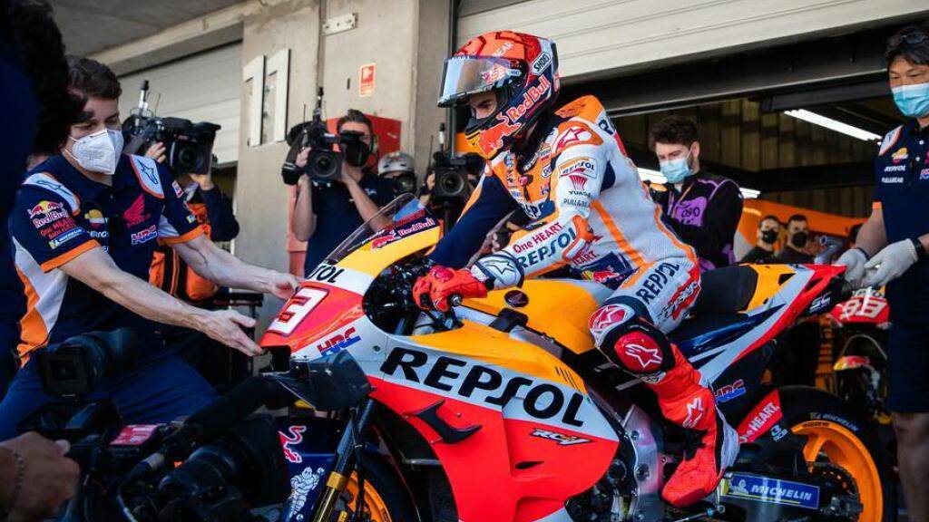 Vielbeachtetes Comeback von Marc Marquez: Der MotoGP-Star aus Spanien verliert am Freitag weniger als eine halbe Sekunde auf die Bestzeit