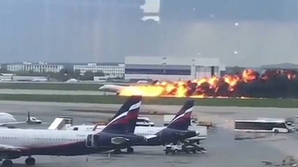 Nach Flugzeug-Inferno in Moskau: So würde der Flughafen Zürich reagieren