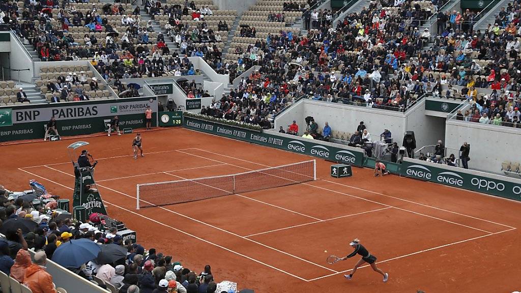 Amanda Anisimova und Ashleigh Barty mussten im zweitgrössten Stadion antreten