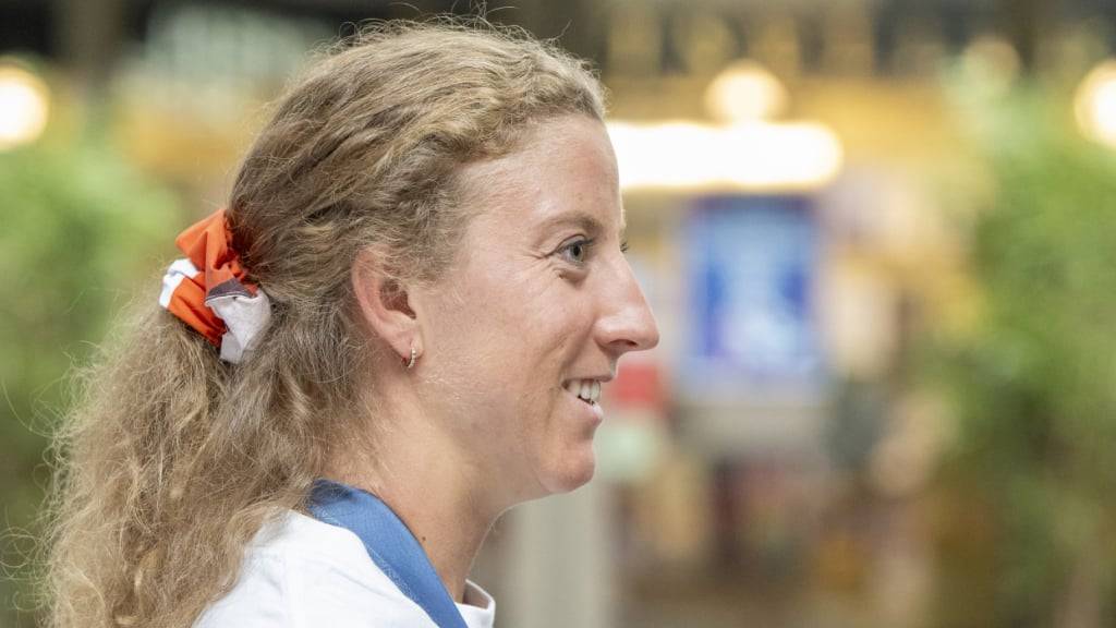 Julie Derron sicherte sich in San Francisco ihren ersten Sieg auf der T100 World Tour