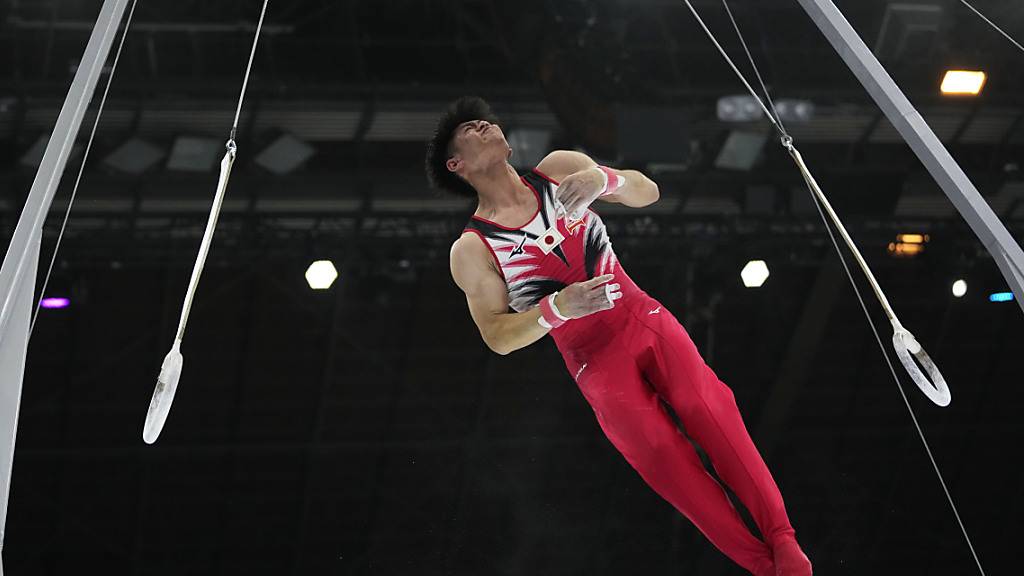Für Olympiasieger Daiki Hashimoto wird Kazuma Kaya geopfert