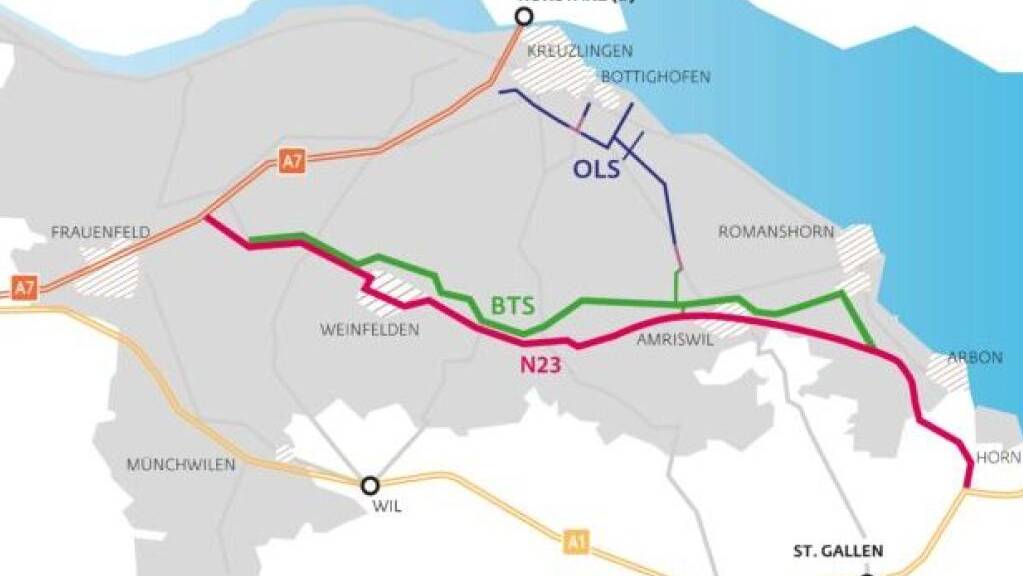 Die Bodensee-Thurtal-Strasse BTS (rot) wurde 2012 von den Thurgauer Stimmberechtigten befürwortet. Der Bund will das Projekt aber derzeit nicht realisieren. Ohne BTS braucht es auch die geplante Oberlandstrasse OLS (dunkelblau) nicht.