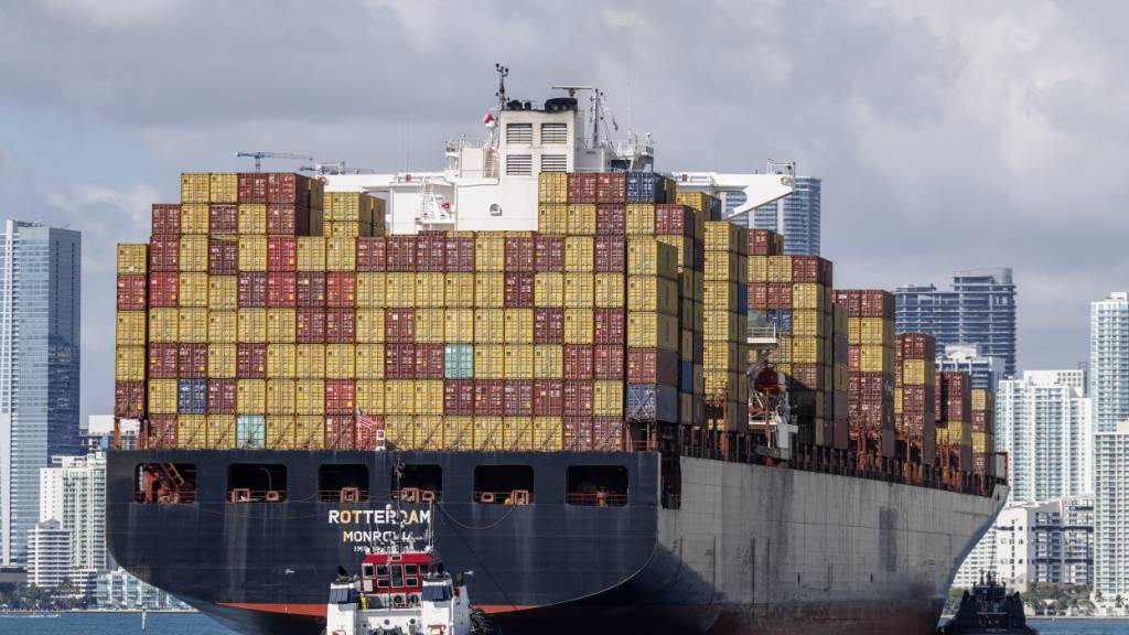 Die Schweiz hat Anfang Jahr weniger Waren in die USA geliefert. (Archivbild)