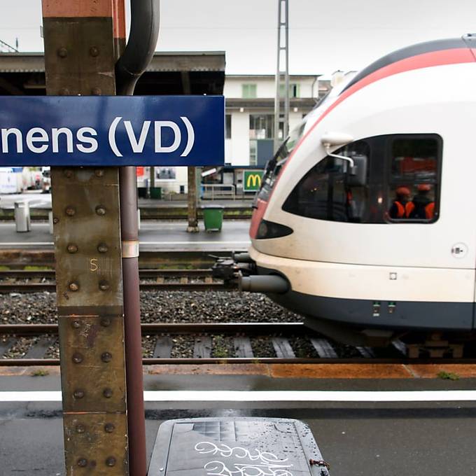 Bis zwei Stunden längere Fahrzeit: Bahnverkehr in Renens VD vollständig unterbrochen