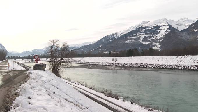 Wegen Bruchgefahr: Regierung saniert den Rheindamm