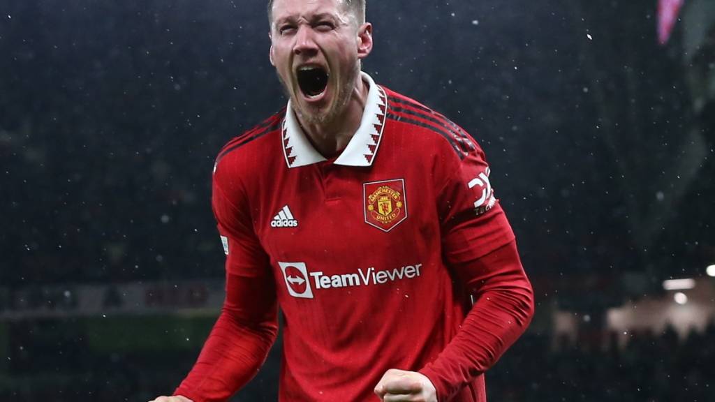 Wout Weghorst war nach dem Abstieg von Burnley erst an Besiktas Istanbul und dann an Manchester United ausgeliehen. Nun kehrt der Niederländer in die Bundesliga zurück