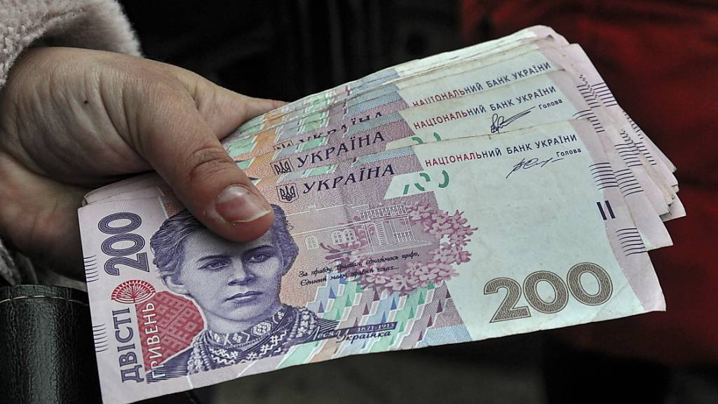 Der Wechselkurs vom Hrywnja zum US-Dollar ist eingefroren. (Archivbild)