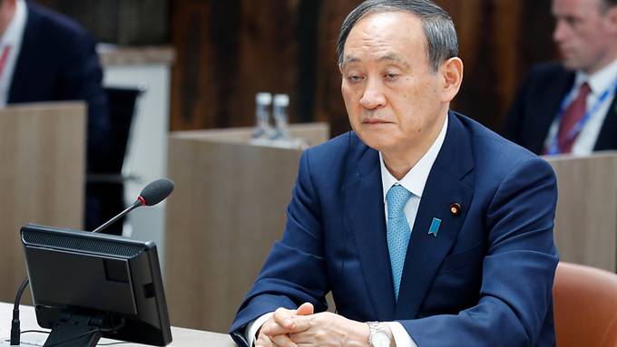 Japans Regierungschef Suga übersteht Misstrauensvotum
