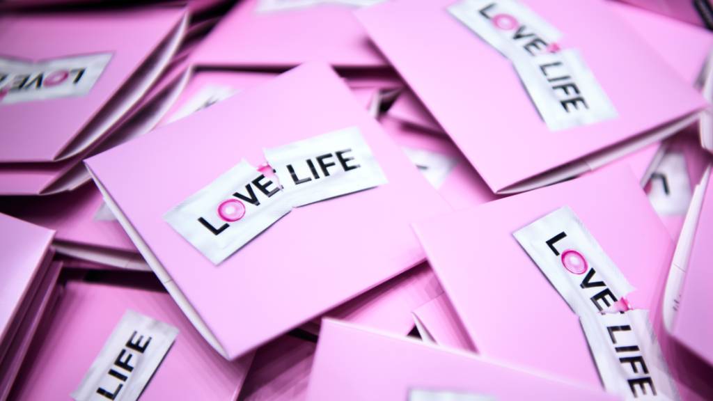 Anders als bei früheren «Love Life»-Kampagnen stehen Kondome nicht mehr im Zentrum, bleiben aber laut dem Bund «ein wichtiges Präventionsmittel». (Archivbild)