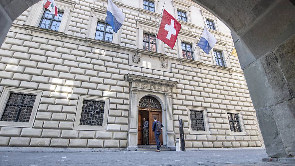 Der rittersche Palast in Luzern, in dem die Kantonsregierung ihren Sitz hat. (Archivaufnahme)