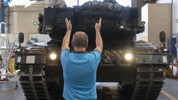 Deutschland will eingemottete Schweizer Leopard-Panzer kaufen