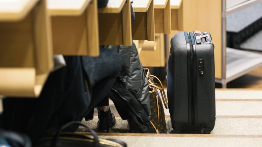 Das Verwaltungsgericht des Kantons Zürich hat entschieden, dass ein Student der Uni Zürich eine Prüfung nochmals absolvieren darf, die er zuvor nicht bestanden hat. (Symbolbild)