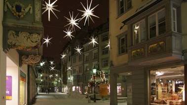 In St.Gallen erleuchten 700 Sterne die Innenstadt - Foto: allerstern.ch Margritli