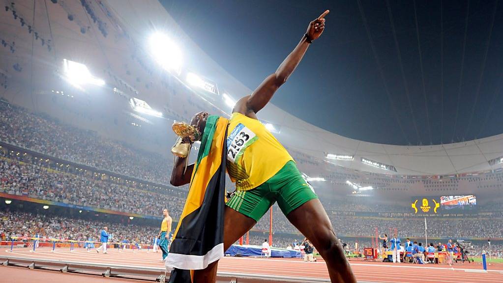 Usain Bolt setzte 2008 in Peking nach dem Olympiasieg über 200 m zu seiner berühmten Bogenschützen-Pose an.