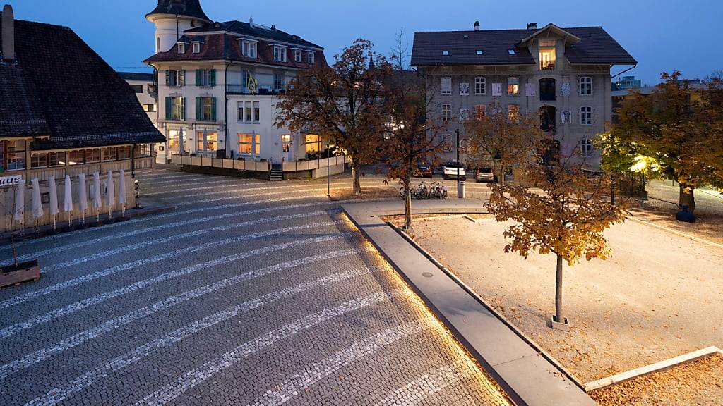 Die Stadt Langenthal stellt bei der Strassenbeleuchtung komplett auf LED um. (Symbolbild)