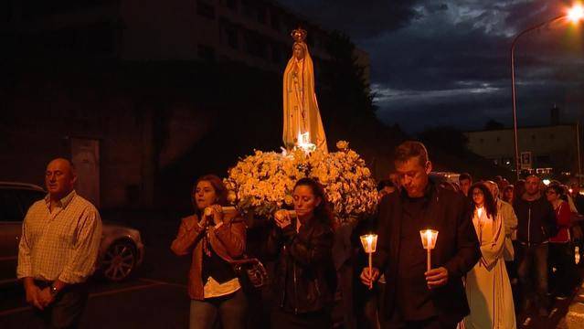 Hunderte Lichter für die «Liebe Frau von Fatima»