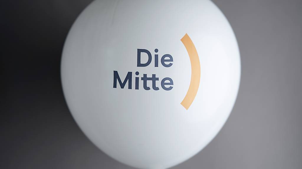Die Junge Mitte Schweiz hat an ihrer Delegiertenversammlung in Luzern Parolen zur Altersvorsorge gefasst. (Symbolbild)