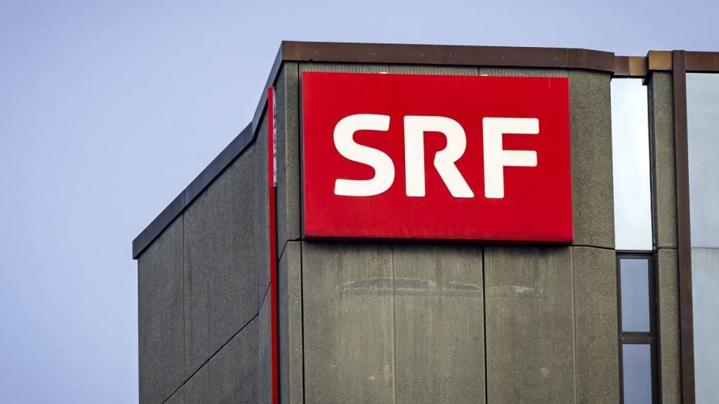 SRF kündigte am Mittwoch den Abbau von 66 Vollzeitstellen bis Ende Jahr an. (Archivbild)
