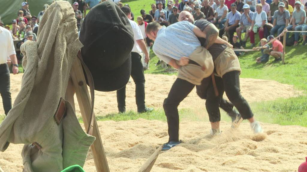 Wolzenalp Schwinget: Damian Ott gewinnt das letzte Ostschweizer Regionalfest