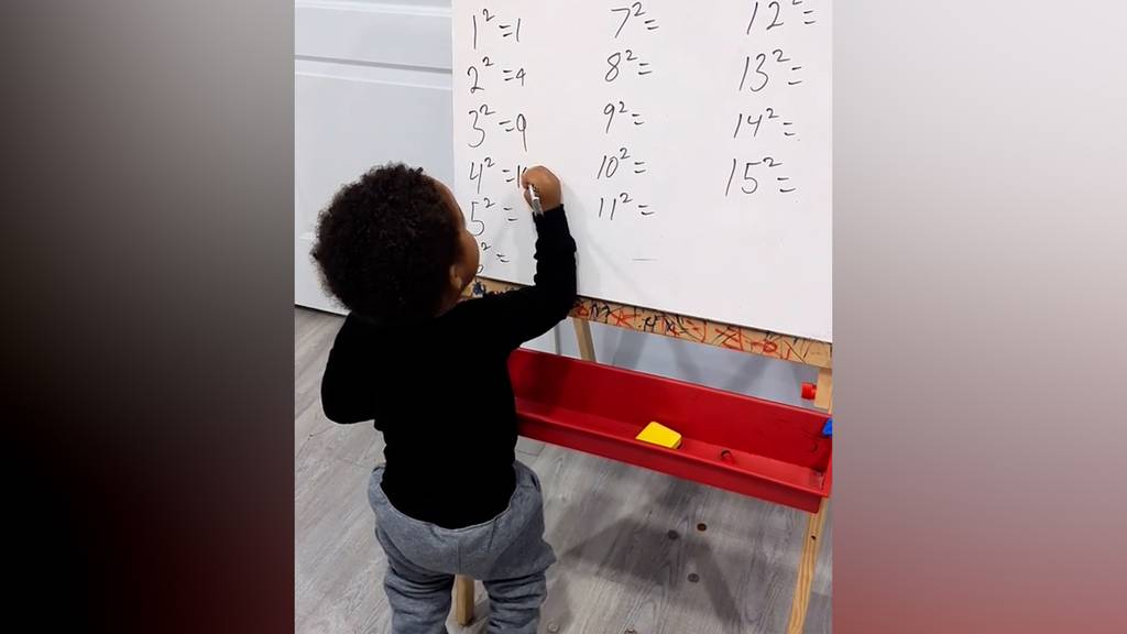 Zweijähriger Junge löst mathematische Gleichungen problemlos