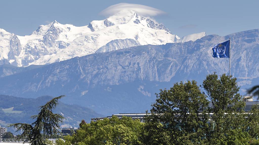 Den Gipfel des Mont Blanc sieht man auch von Genf aus. (Archivbild)