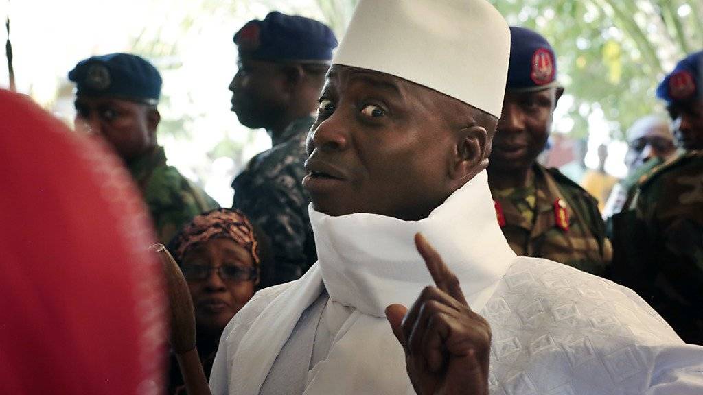 Präsident Jammeh nach der viel kritisierten Wahl in Gambia: Seine Behörden liessen nach dem Urnengang den Internet- und Telefonverbindungen sperren.